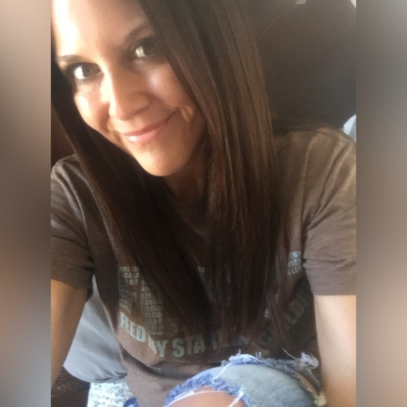 Meet your Posher, Chrissy - Picture 9 of 16